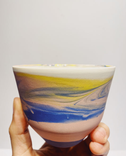 Unique Mix Wave Cup -- B (White, Light Yellow, Light Pastel Red, Blue)